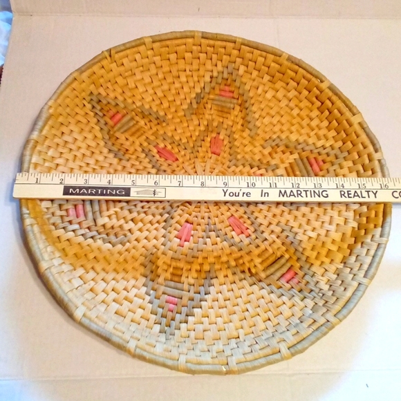 Wovan Basket - Picture 9 of 10